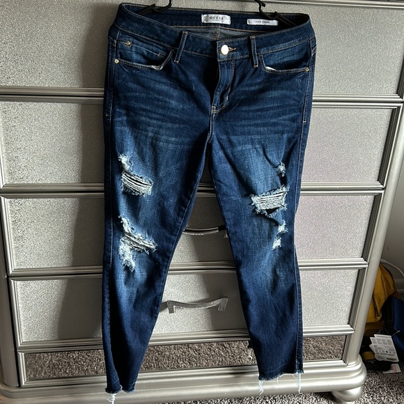 Guess (sexy curve) - Picture 3 of 3